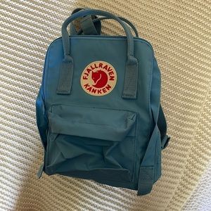 Fjallraven Kanken mini backpack